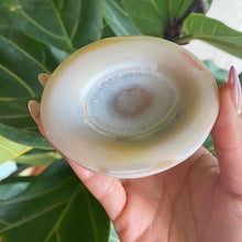 Load image into Gallery viewer, Small Natural Agate Stone Crystal Bowl