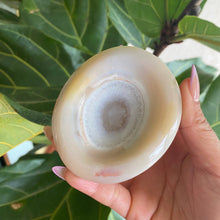Load image into Gallery viewer, Small Natural Agate Stone Crystal Bowl