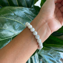 Load image into Gallery viewer, White Howlite Bracelet, for Patience