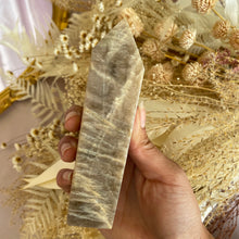 Load image into Gallery viewer, Sunstone Moonstone Obelisks