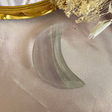 Load image into Gallery viewer, Lavender Purple Fluorite Moon Shaped Dish