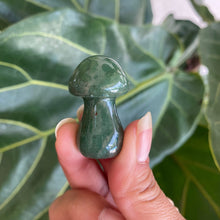 Load image into Gallery viewer, Mushroom Crystal Carving