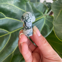 Load image into Gallery viewer, Mushroom Crystal Carving