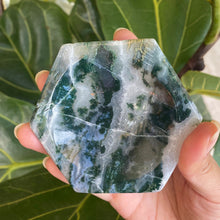 Load image into Gallery viewer, Moss Agate Crystal Dish