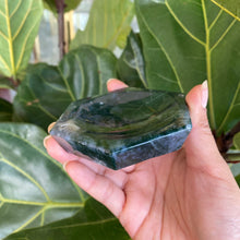 Load image into Gallery viewer, Moss Agate Crystal Dish