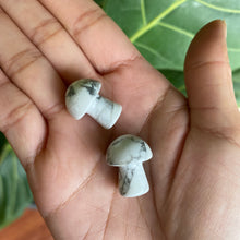 Load image into Gallery viewer, Mini Mushroom Crystal Carving