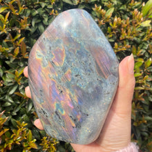 Load image into Gallery viewer, Rainbow Labradorite Freeform for Intuition and Trust in the Universe