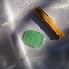 Load image into Gallery viewer, Green Fluorite Palmstone to Focus your Mind