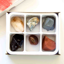 Load image into Gallery viewer, Zodiac Crystal Manifestation Kit