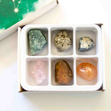 Load image into Gallery viewer, Zodiac Crystal Manifestation Kit