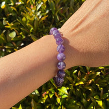 Load image into Gallery viewer, purple amethyst bracelet